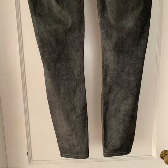 Spanx Pants Womens Medium Silver Metallic Dark Side Zipper Eye Hook Closure - Picture 6 of 13